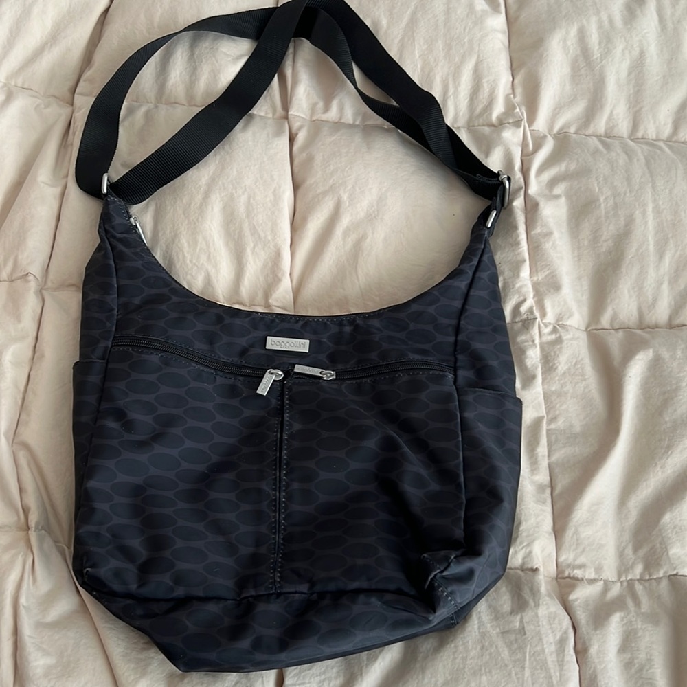 Baggallini Black Purse